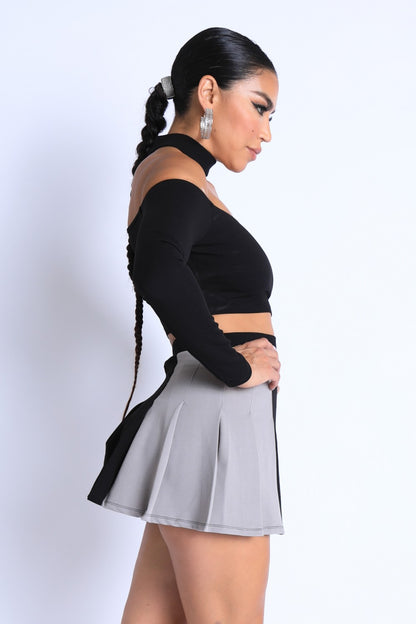 :Long Sleeve Top w Choker Off-shoulder Pleated Skirt Set